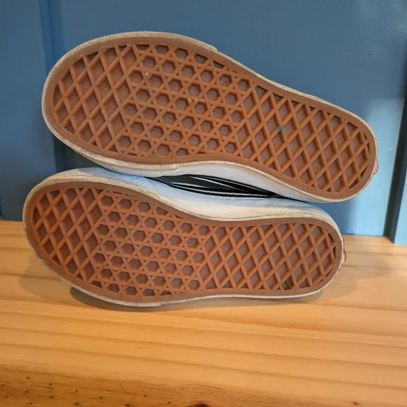 Vans Kids Black and White High-Top Sneakers - Picture 8 of 9